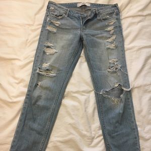 Hollister boyfriend jeans